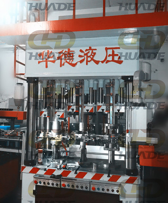 HDY多工位(wei)自(zi)動拉(la)伸(shen)機